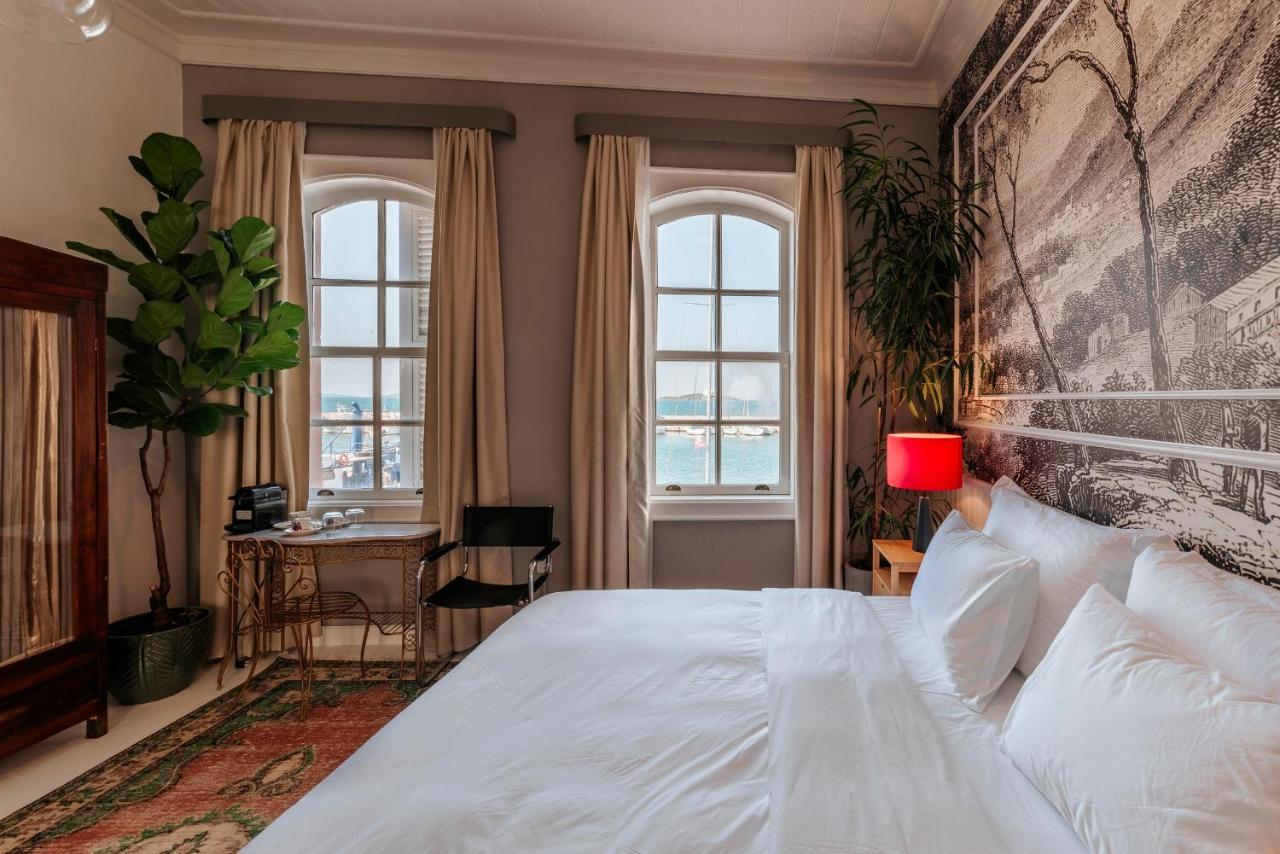 Guemruek Urla Hotel Eksteriør billede